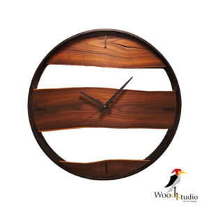 ساعت دیواری چوبی